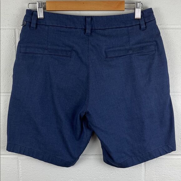 Lululemon men’s classic fit short 7” blue oxford performance size 30 - Picture 4 of 4
